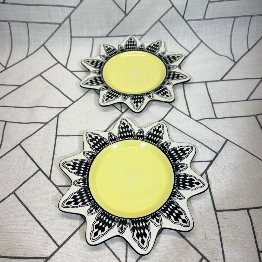 Chaleur Sun Plates 9.5in Yellow Black White Harlequin Scalloped Set of 2